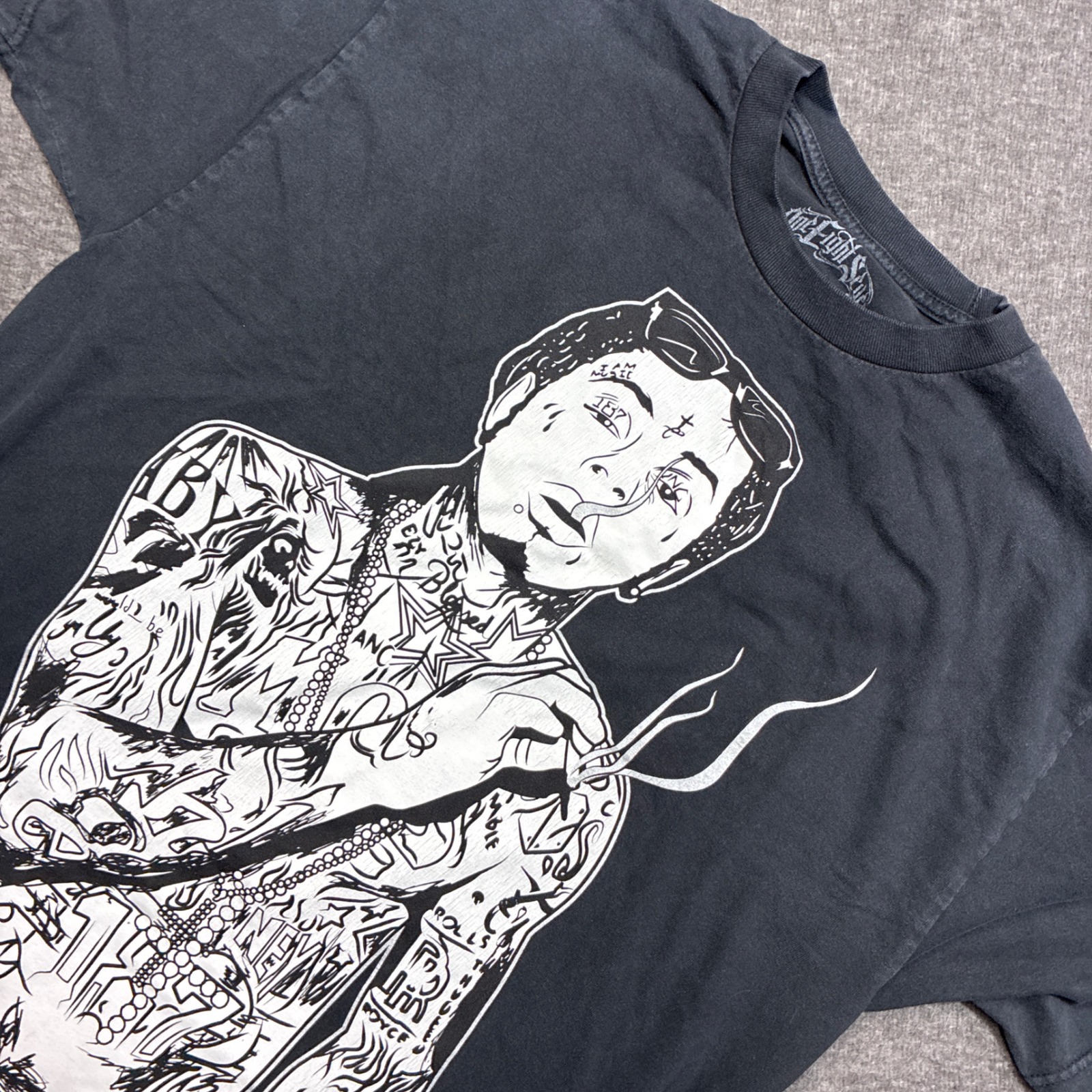 Young Money Millionaire T-Shirt Mens Xl Black Graphic One Eight Seven Lil Wayne